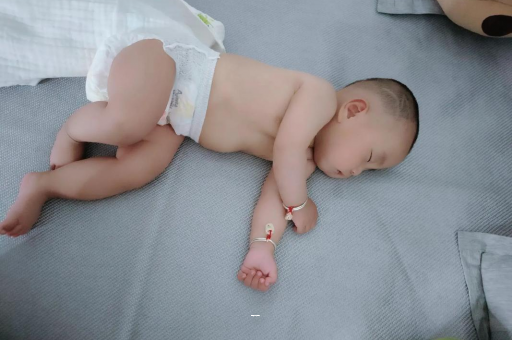 鞍山宝宝突然很多眼屎